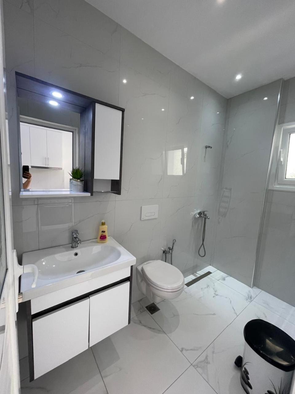 סרנדה Villa Eden Breeze מראה חיצוני תמונה
